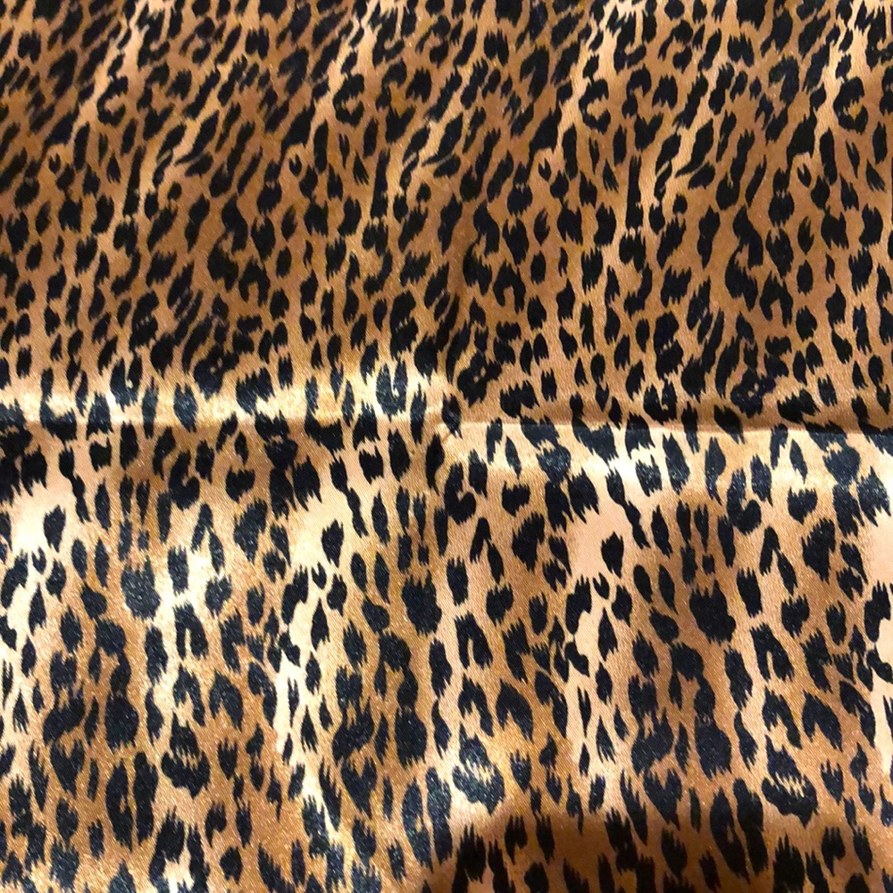 🐆 SOFT SILKY LEOPARD PRINT FABRIC—ONE YARD